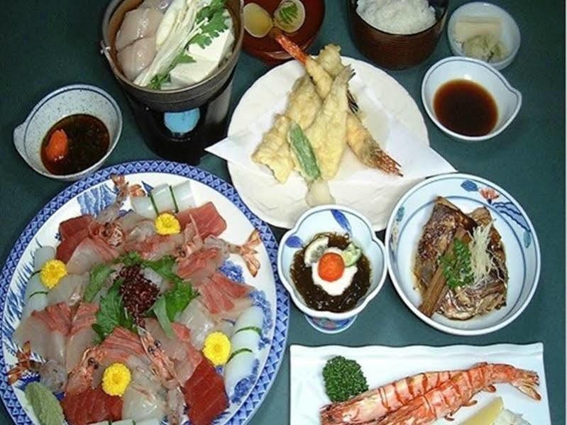 Shinwaka Lodge Wakayama Buitenkant foto